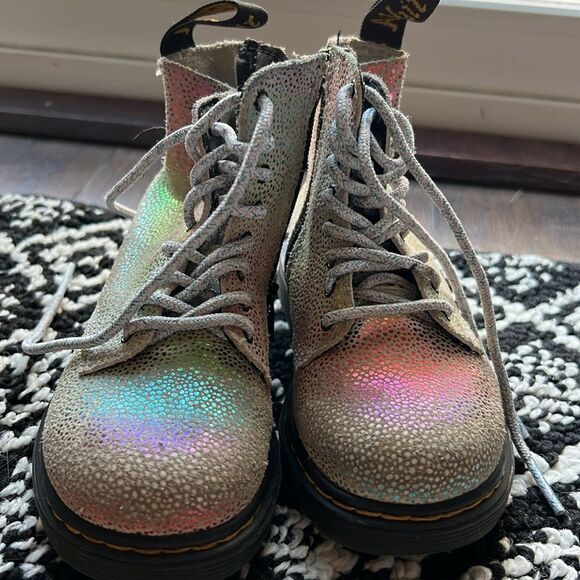 DR MARTENS Boots Iridescent Rainbow Multicolored size 8 1460 pascal t in EUC - Picture 2 of 8